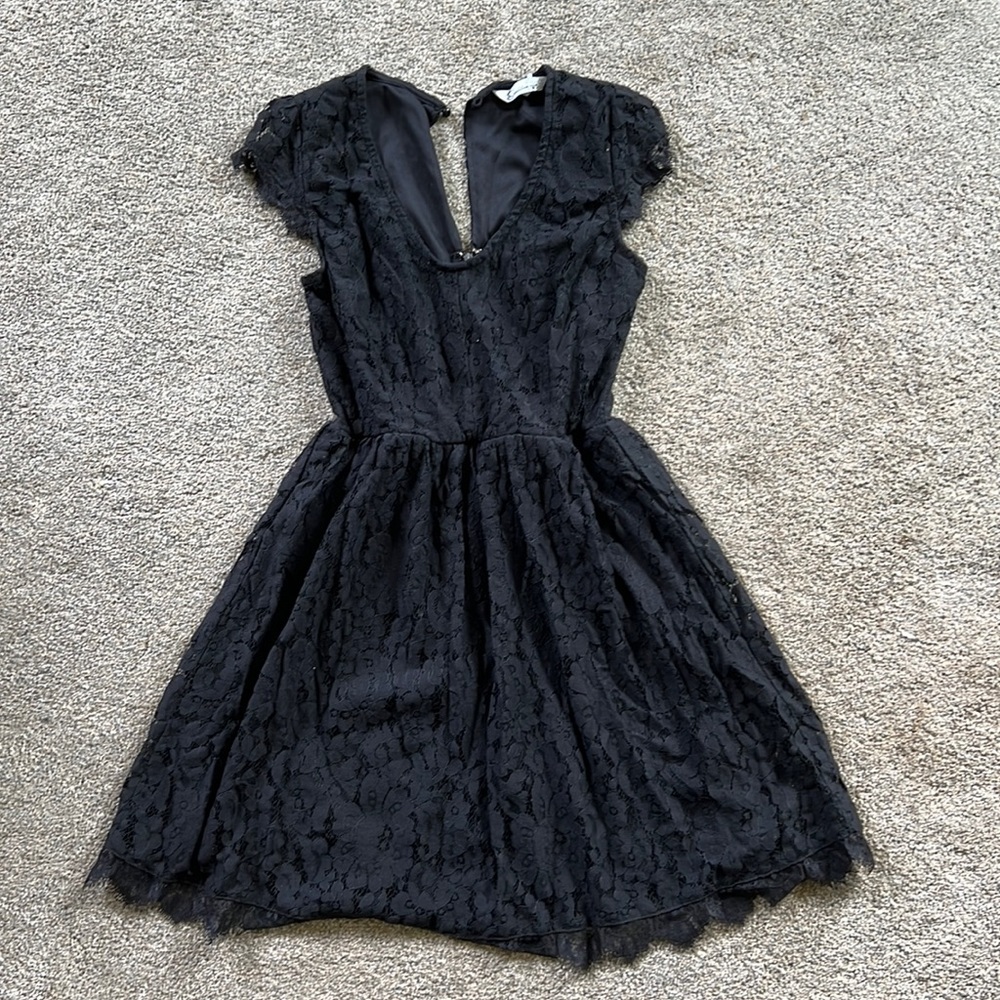 Black Lace Dress Short Size Small